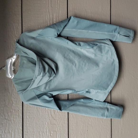 Nike Light Weight Running Hoodie Training Pullover Women’s SSmall Fit Dry - Picture 5 of 6